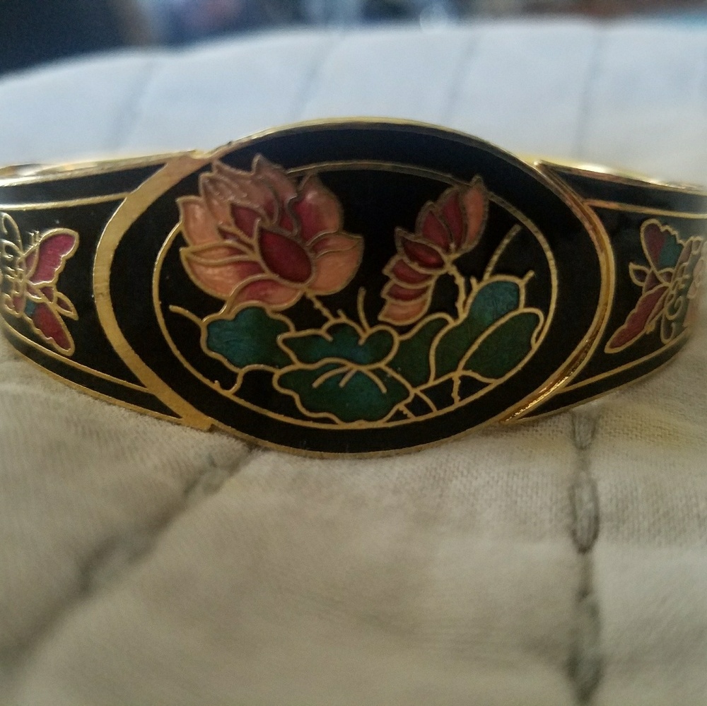 COPY - Vintage Japanese enamel hinged bangel